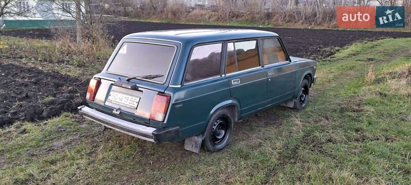 Універсал ВАЗ / Lada 2104 2002 в Шумську