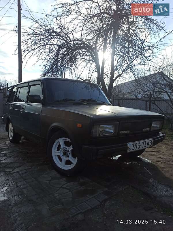 Універсал ВАЗ / Lada 2104 2001 в Кам'янському