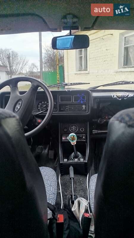 Універсал ВАЗ / Lada 2104 2005 в Ємільчиному