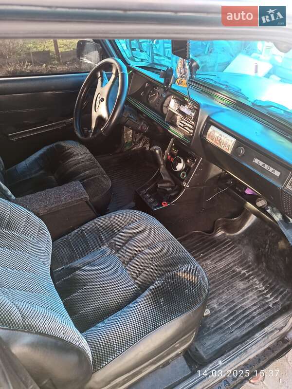 Универсал ВАЗ / Lada 2104 2001 в Каменском