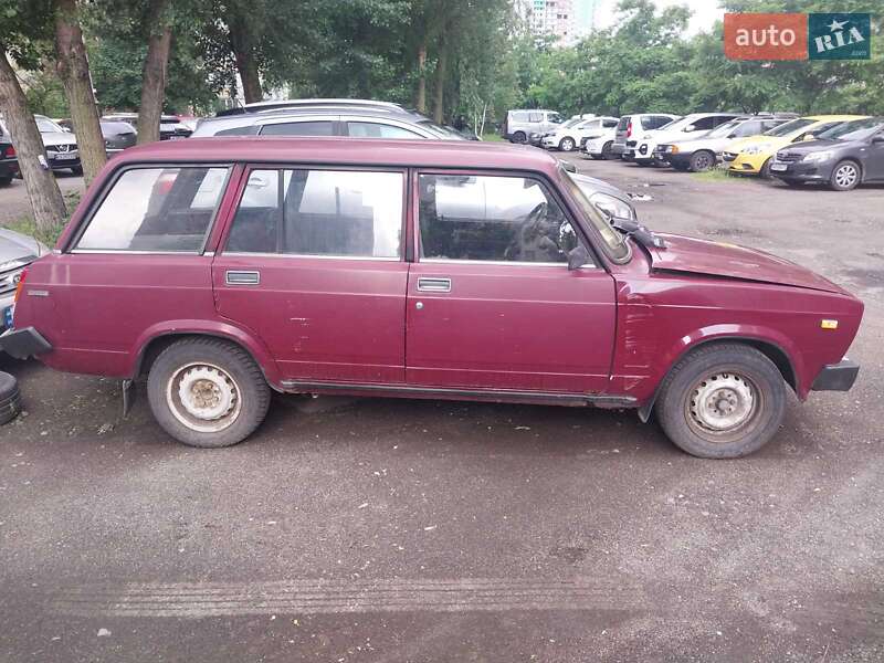 Універсал ВАЗ / Lada 2104 2001 в Києві