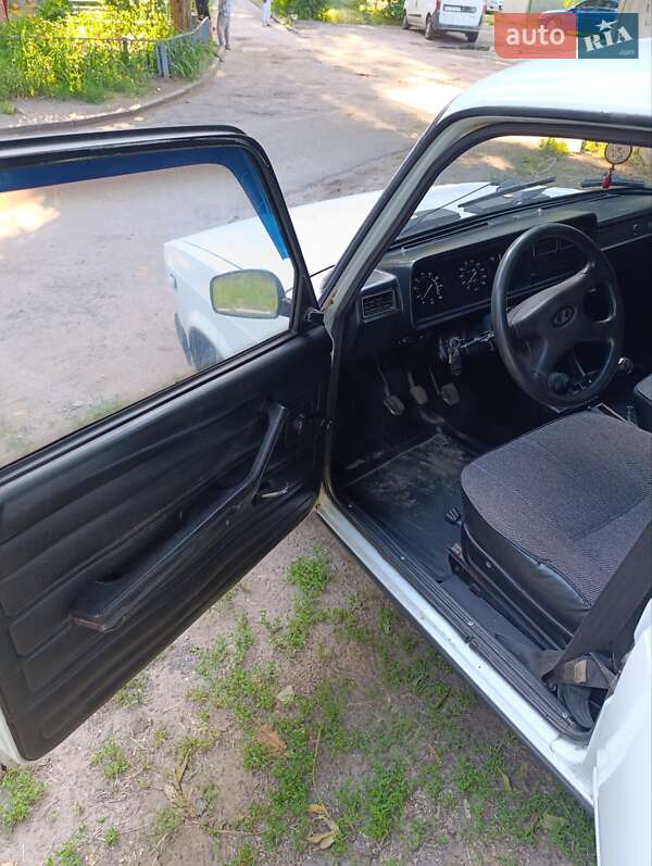 Универсал ВАЗ / Lada 2104 2002 в Кременчуге