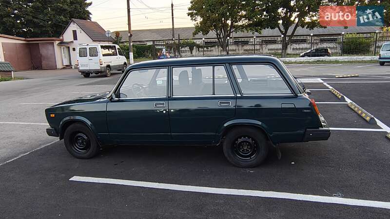 Универсал ВАЗ / Lada 2104 2006 в Чернигове