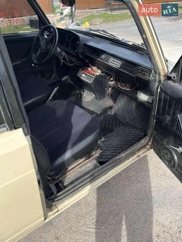 Универсал ВАЗ / Lada 2104 1985 в Пулинах фото 23 Универсал ВАЗ / Lada 2104 1985 в Пулинах