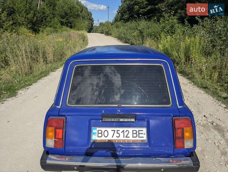 Универсал ВАЗ / Lada 2104 2001 в Почаеве