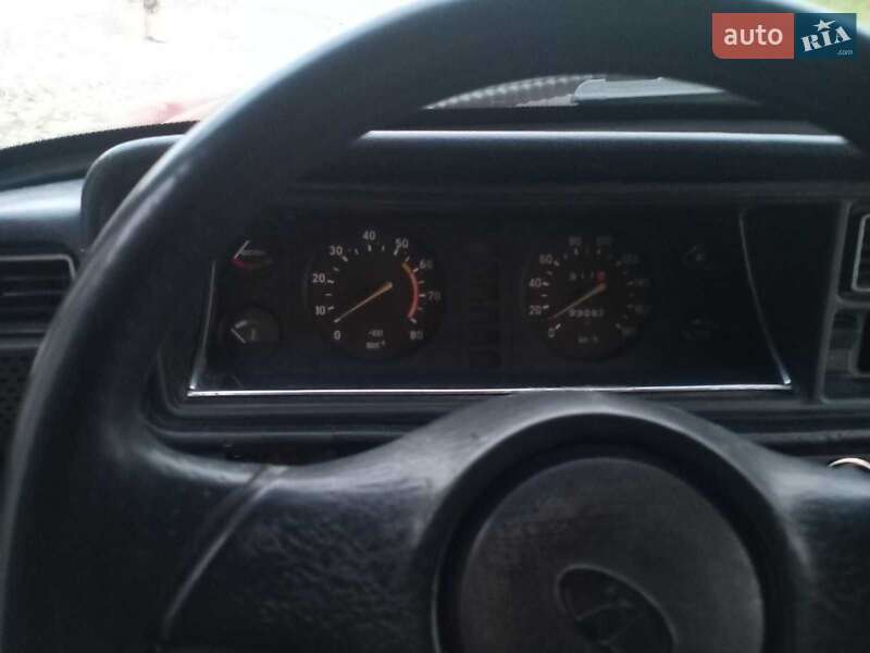 Универсал ВАЗ / Lada 2104 1994 в Чернигове фото 8 Универсал ВАЗ / Lada 2104 1994 в Чернигове