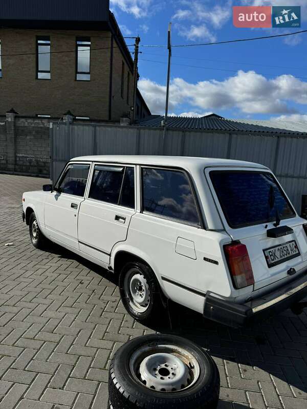 Универсал ВАЗ / Lada 2104 2006 в Львове фото 9 Универсал ВАЗ / Lada 2104 2006 в Львове