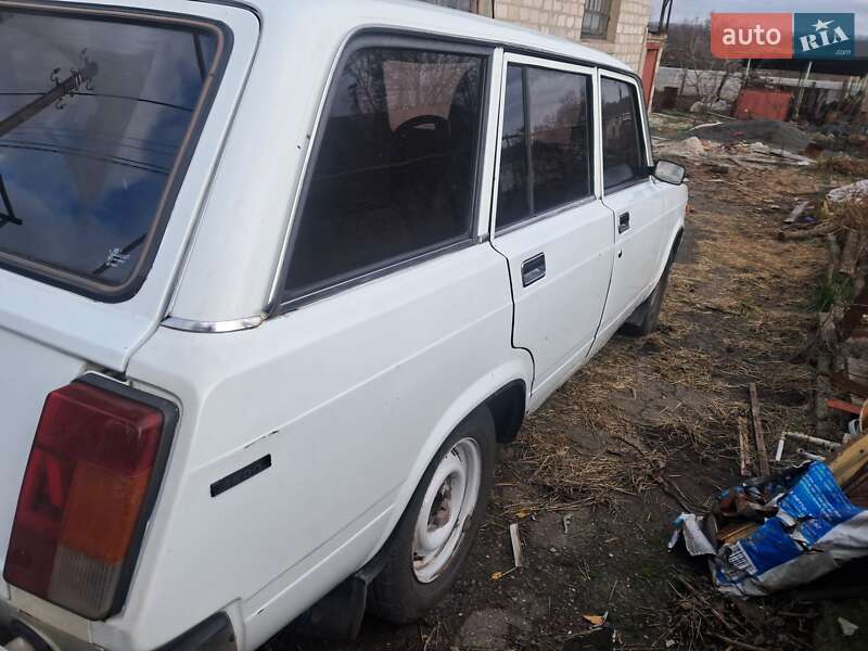 Универсал ВАЗ / Lada 2104 1997 в Желтых Водах фото 4 Универсал ВАЗ / Lada 2104 1997 в Желтых Водах