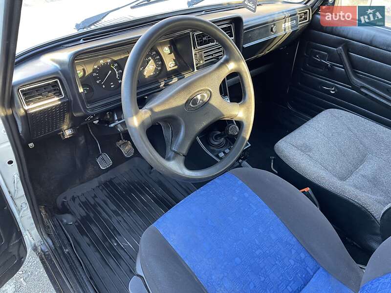 Универсал ВАЗ / Lada 2104 2002 в Тернополе фото 17 Универсал ВАЗ / Lada 2104 2002 в Тернополе