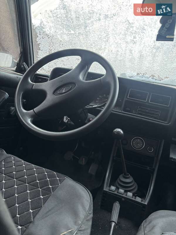 Универсал ВАЗ / Lada 2104 2000 в Нежине