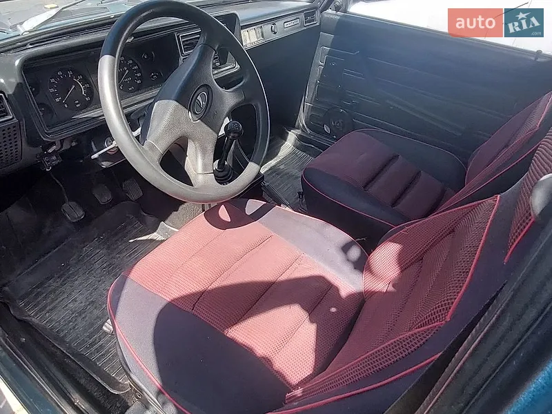 ВАЗ / Lada 2104 2003