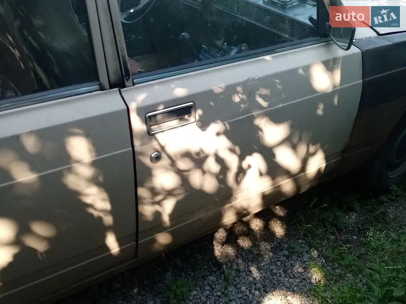 ВАЗ / Lada 2104 1990
