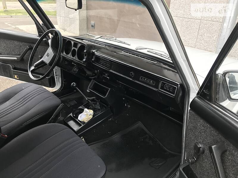 Седан ВАЗ / Lada 2105 1990 в Каховці