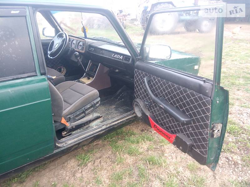 Седан ВАЗ / Lada 2105 1983 в Тернополі фото 2 Седан ВАЗ / Lada 2105 1983 в Тернополі