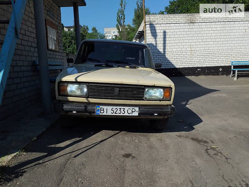 Седан ВАЗ / Lada 2105 1984 в Кременчуге