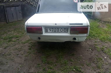Седан ВАЗ / Lada 2105 1989 в Тячеве