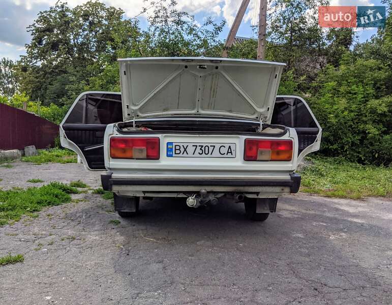Седан ВАЗ / Lada 2105 1992 в Шепетівці