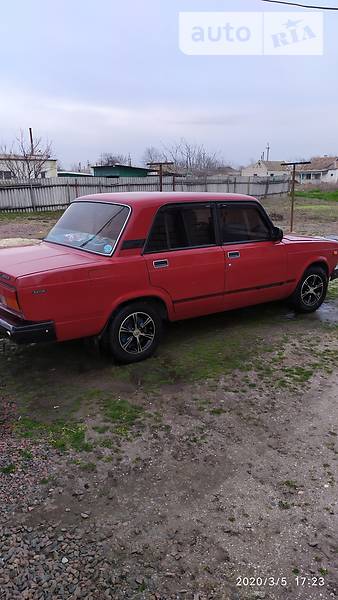 Седан ВАЗ / Lada 2105 1988 в Скадовську