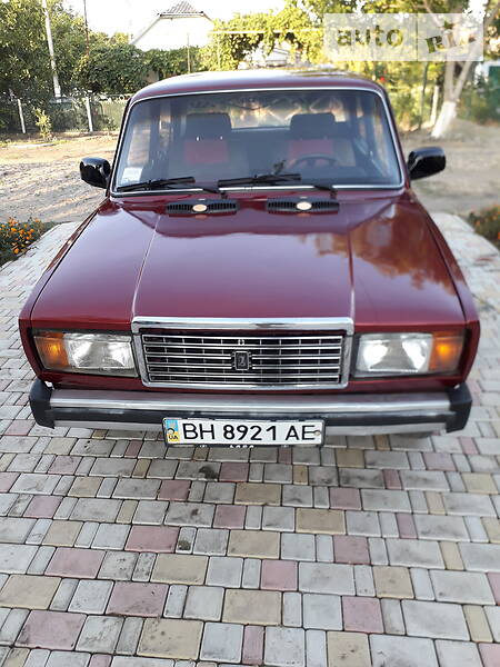 Седан ВАЗ / Lada 2105 1992 в Подольске