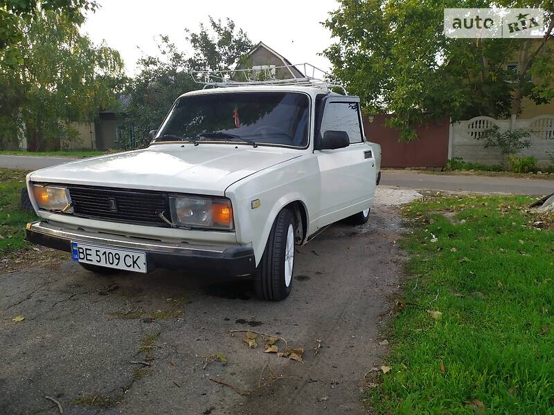 Седан ВАЗ / Lada 2105 1991 в Николаеве