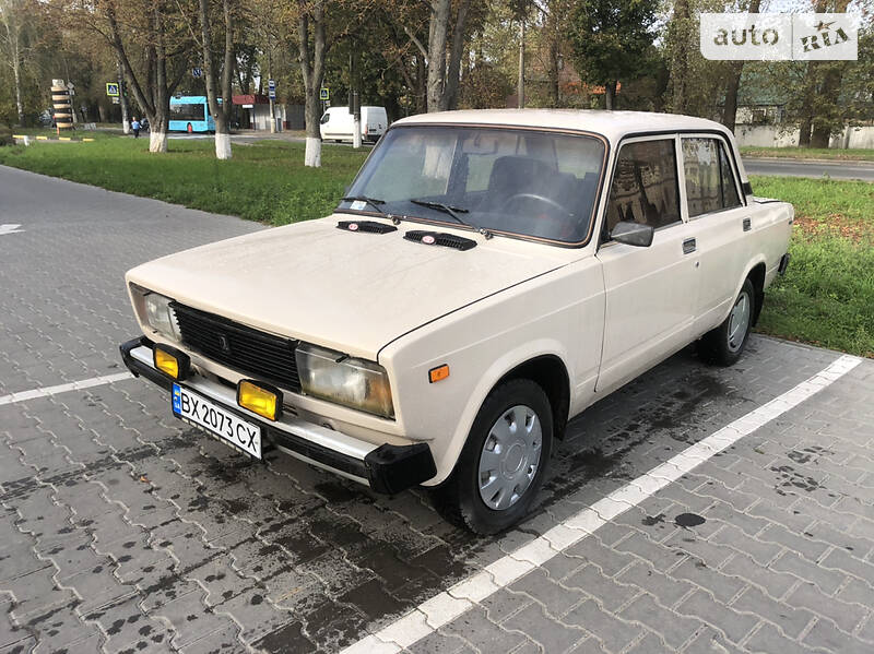 Седан ВАЗ / Lada 2105 1995 в Хмельницком