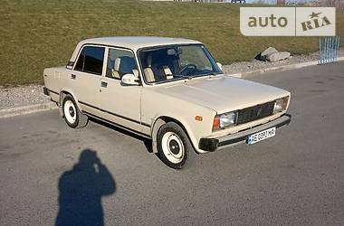 Седан ВАЗ / Lada 2105 1989 в Днепре