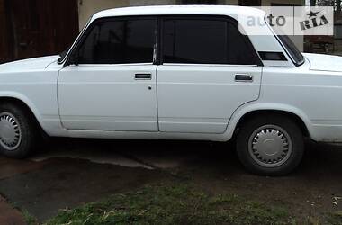 Седан ВАЗ / Lada 2105 1994 в Тячеве