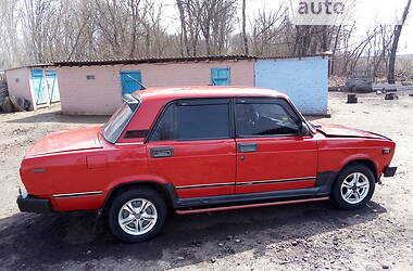 Седан ВАЗ / Lada 2105 1985 в Білокуракиному