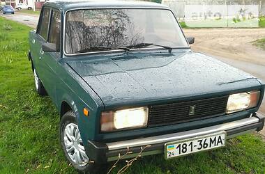 Седан ВАЗ / Lada 2105 2000 в Черкассах