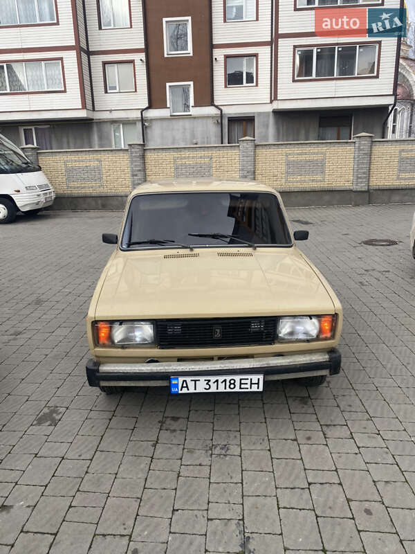 Седан ВАЗ / Lada 2105 1983 в Ивано-Франковске
