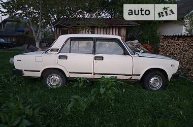 Седан ВАЗ / Lada 2105 1987 в Моршині