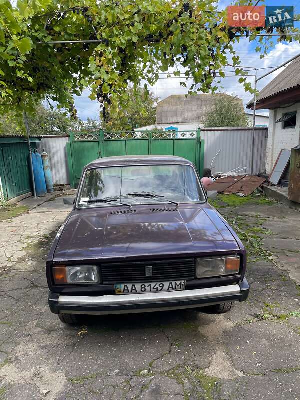 Седан ВАЗ / Lada 2105 1996 в Макарові