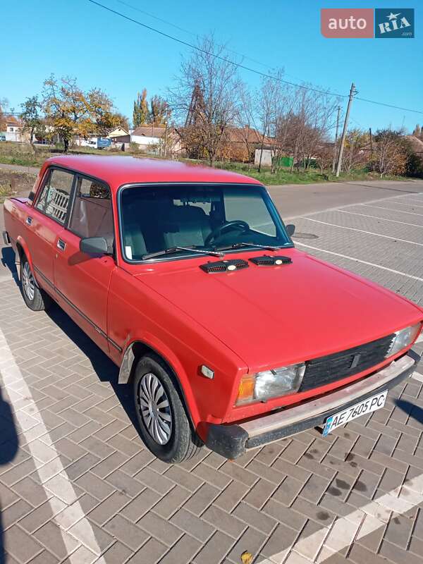 Седан ВАЗ / Lada 2105 1986 в Кривом Роге