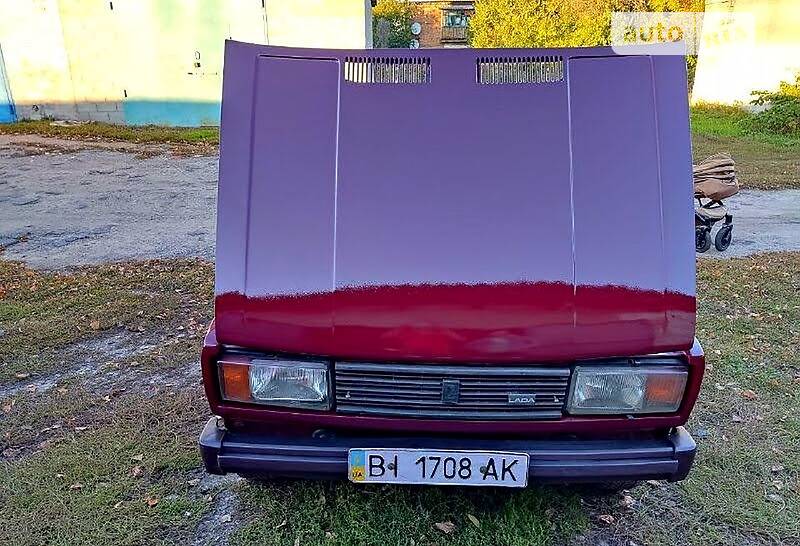 Седан ВАЗ / Lada 2105 1990 в Полтаве