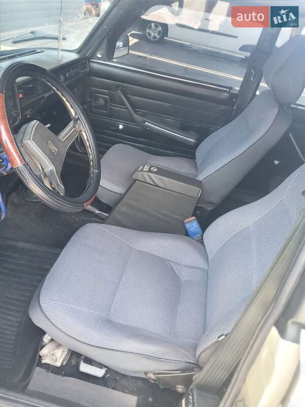 Седан ВАЗ / Lada 2105 1990 в Бердичеві фото 3 Седан ВАЗ / Lada 2105 1990 в Бердичеві