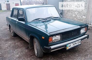 Седан ВАЗ / Lada 2105 1999 в Барвенкове