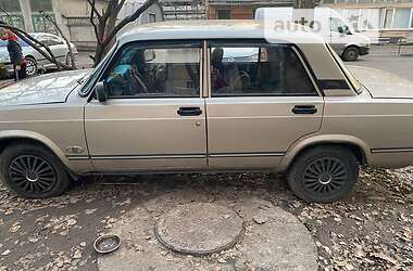 Седан ВАЗ / Lada 2105 1988 в Одесі