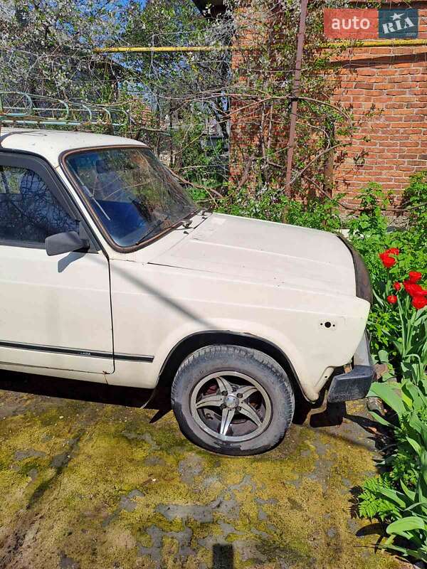 Седан ВАЗ / Lada 2105 1992 в Первомайске