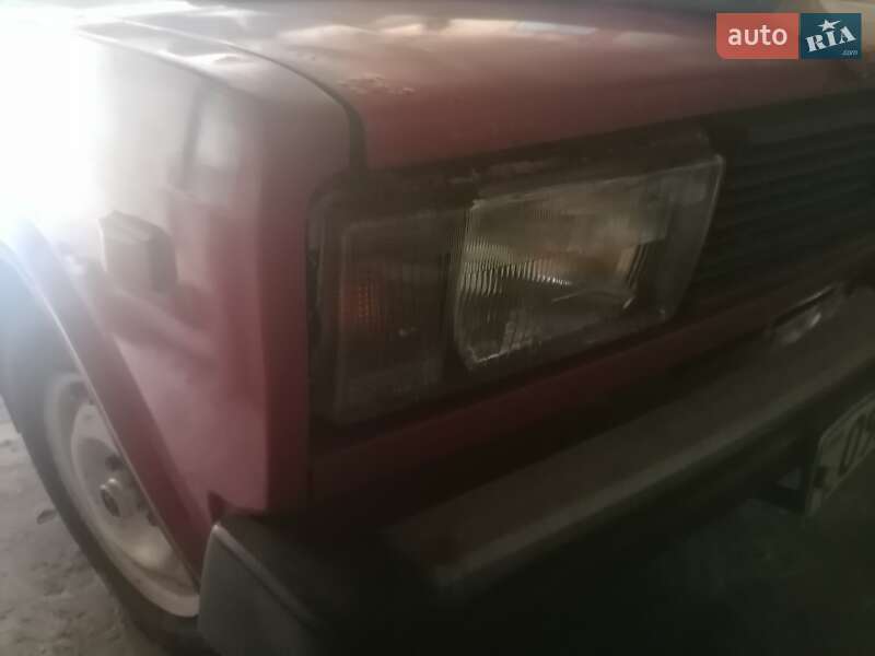 Седан ВАЗ / Lada 2105 1989 в Белой Церкви фото 6 Седан ВАЗ / Lada 2105 1989 в Белой Церкви