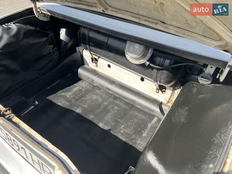 Седан ВАЗ / Lada 2105 2001 в Одессе