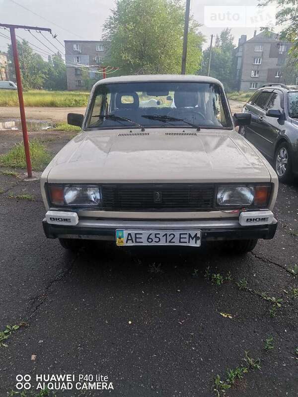 Седан ВАЗ / Lada 2105 1987 в Кривом Роге