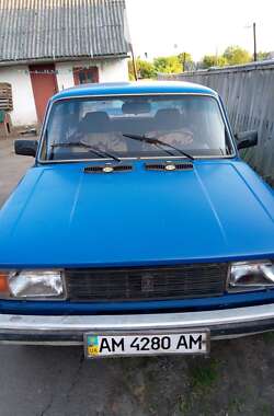 Седан ВАЗ / Lada 2105 1990 в Малині