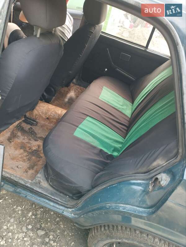 Седан ВАЗ / Lada 2105 1983 в Івано-Франківську