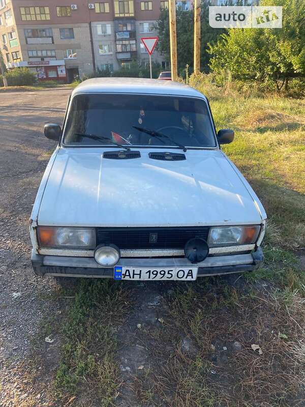 Седан ВАЗ / Lada 2105 1987 в Покровске