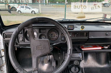 Седан ВАЗ / Lada 2105 1994 в Черкасах