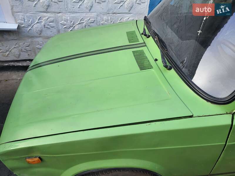 Седан ВАЗ / Lada 2105 1981 в Харькове