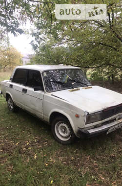Седан ВАЗ / Lada 2105 1985 в Яворові
