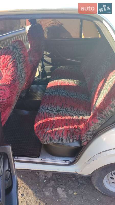 Седан ВАЗ / Lada 2105 1991 в Тернополі фото 15 Седан ВАЗ / Lada 2105 1991 в Тернополі