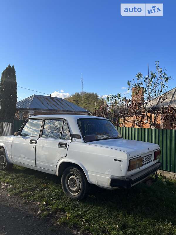 Седан ВАЗ / Lada 2105 1994 в Гайсине