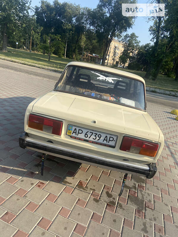 Седан ВАЗ / Lada 2105 1988 в Запорожье